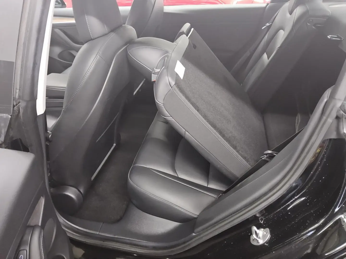 Model 3 RWD Navi Pano Leder RFK