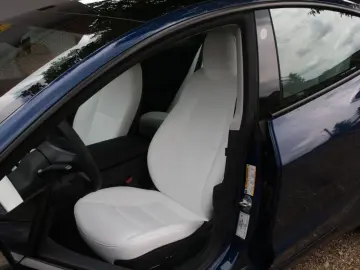 Model 3 SR  - Innen weiß!! Nur 799 € im Auto-ABO