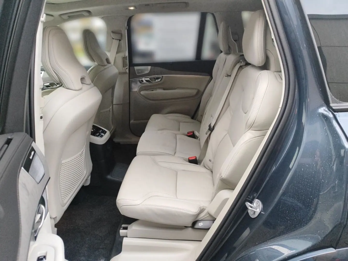 VOLVO XC90 T8 AWD Plug-In-Hybrid Ultra Dark M 360