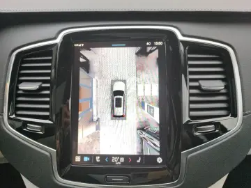 VOLVO XC90 T8 AWD Plug-In-Hybrid Ultra Dark M 360