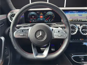 CLA 180 AMG Line Sportpaket Navi Digital Cockpit