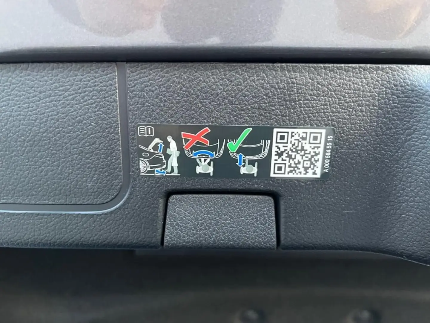 CLA 200 Coupé AMG-Adv  Night 19 WiP KeyGo Ambi