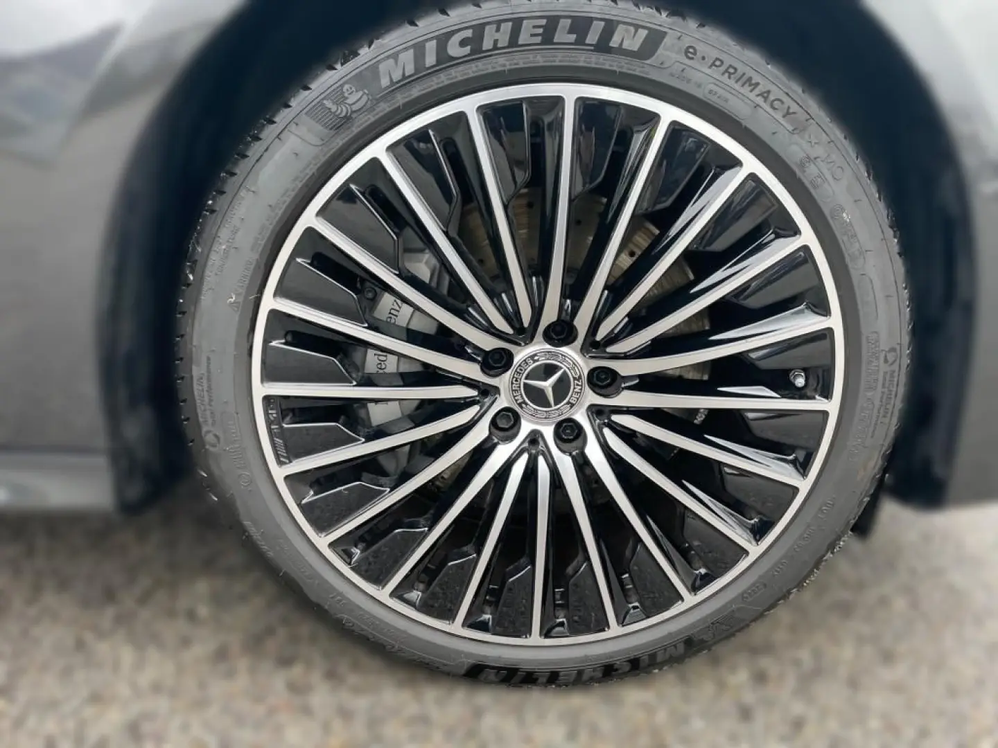 E 300 de AMG-ADV AHK LED DISTRONIC KAMERA SHZ