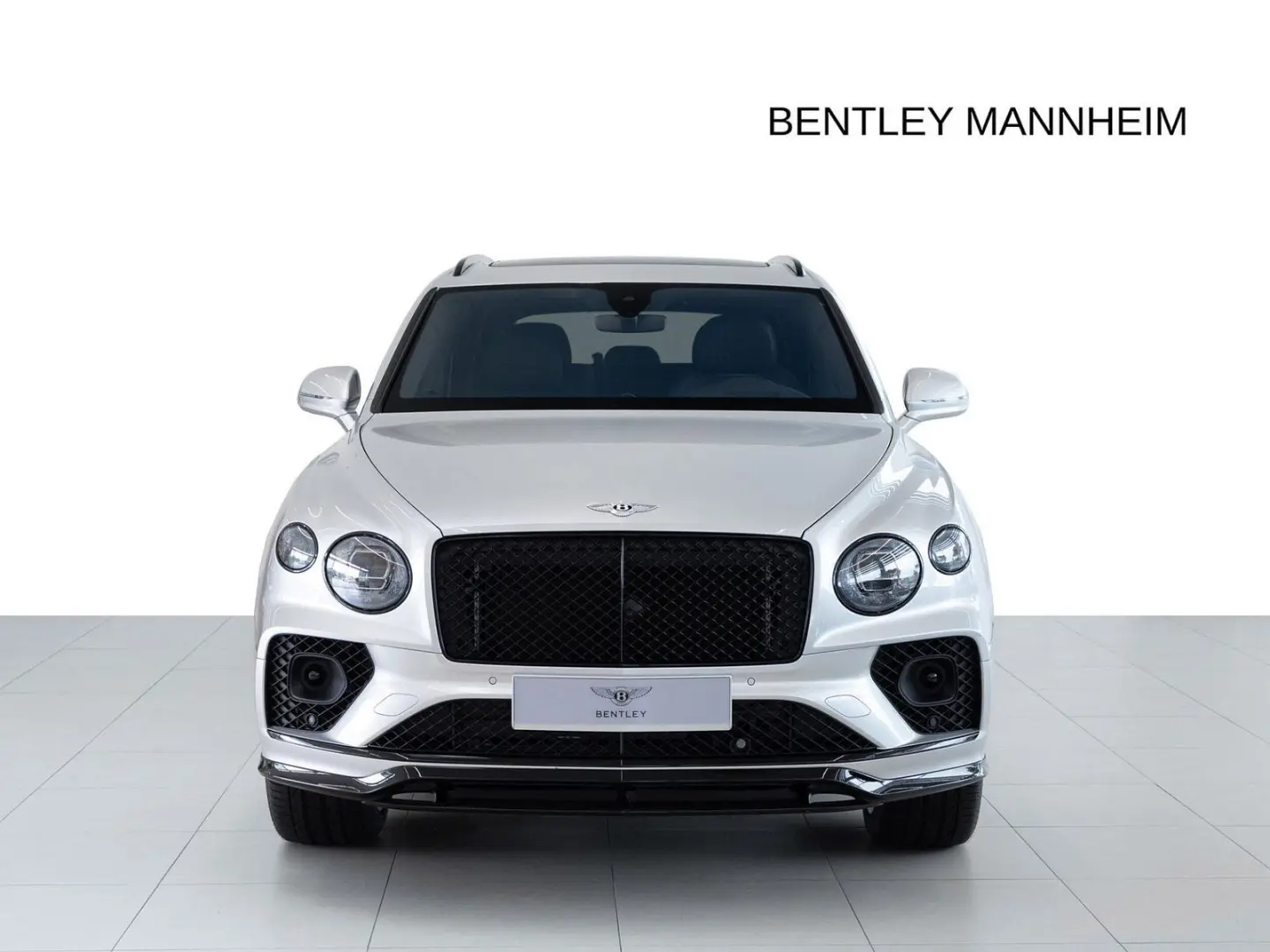Bentayga V8 TOURING   NAIM   AHK   STANDHEIZUNG
