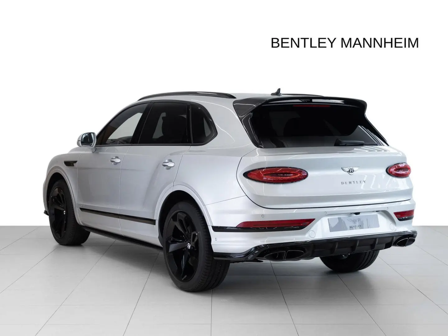 Bentayga V8 TOURING   NAIM   AHK   STANDHEIZUNG