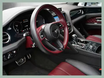 Bentayga V8 First Edition    BENTLEY DÜSSELDORF