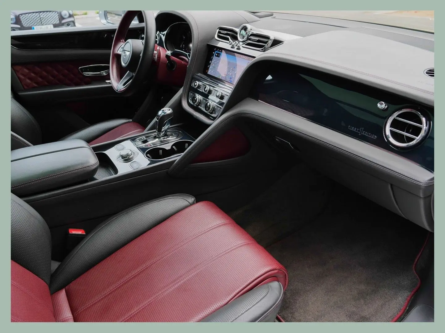 Bentayga V8 First Edition    BENTLEY DÜSSELDORF