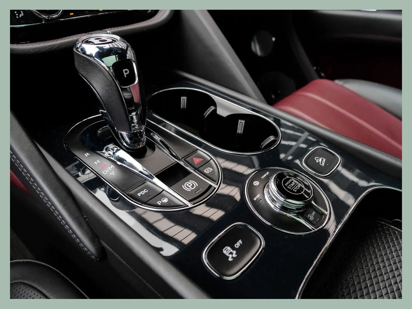 Bentayga V8 First Edition    BENTLEY DÜSSELDORF