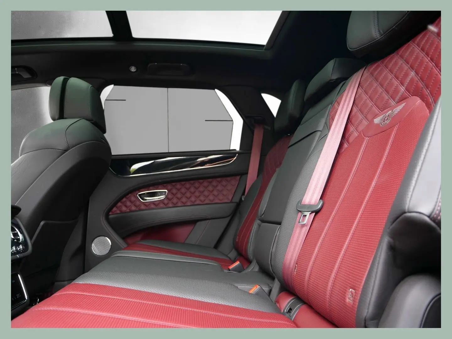 Bentayga V8 First Edition    BENTLEY DÜSSELDORF