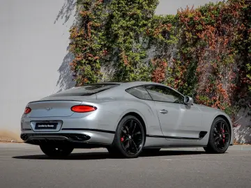 Continental GT V8 4.0 550hp