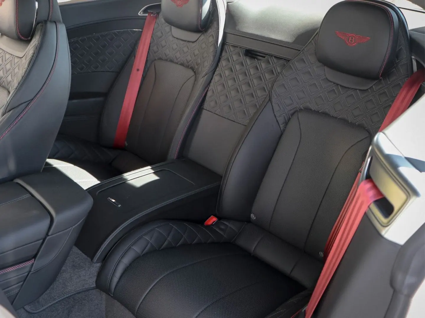 Continental GT V8 4.0 550hp