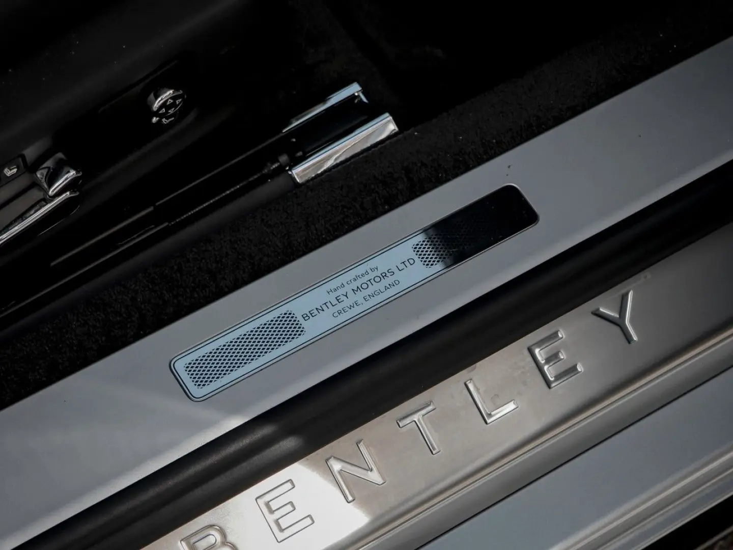 Continental GT V8 4.0 550hp