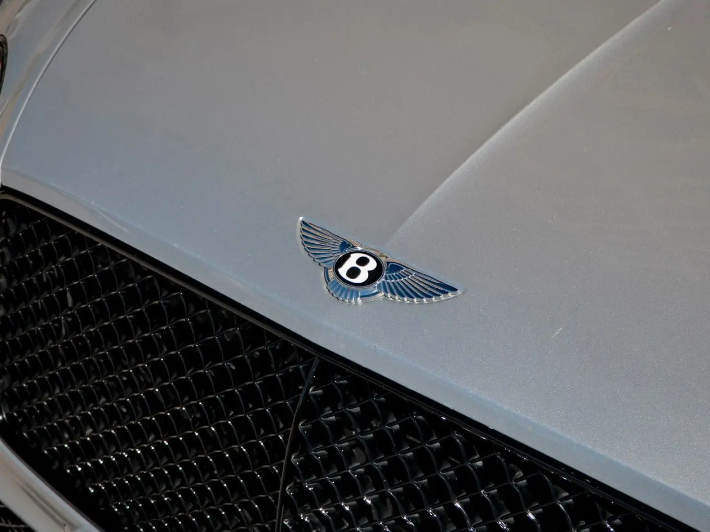 Continental GT V8 4.0 550hp