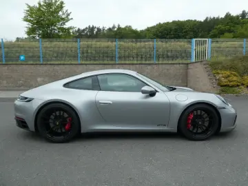 911 Carrera GTS 3000km