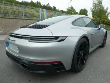 911 Carrera GTS 3000km