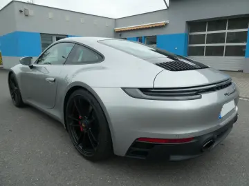 911 Carrera GTS 3000km