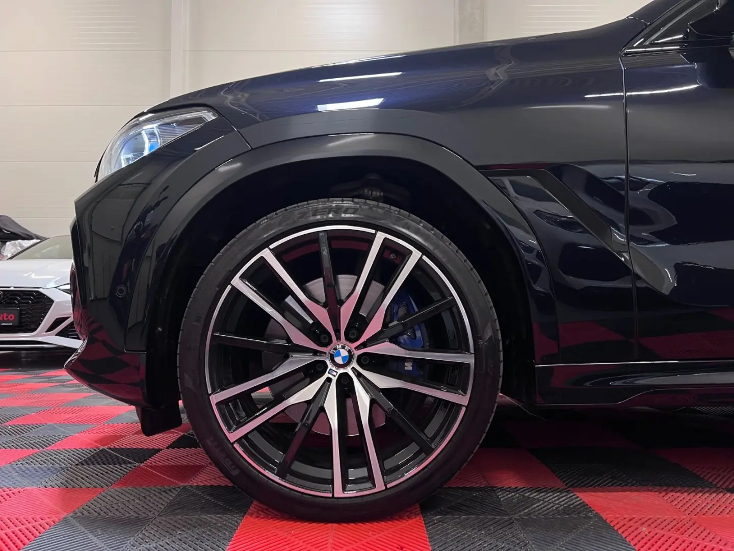 X6 XDRIVE 40i LASER MASSAGE H&K 360 CARPLAY