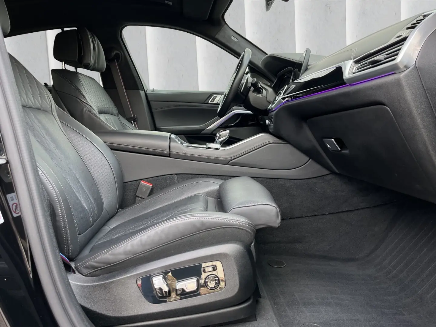 X6 xDrive 30d M Harman HUD 360 Sky Carbon