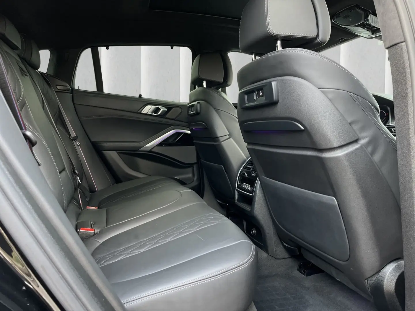 X6 xDrive 30d M Harman HUD 360 Sky Carbon