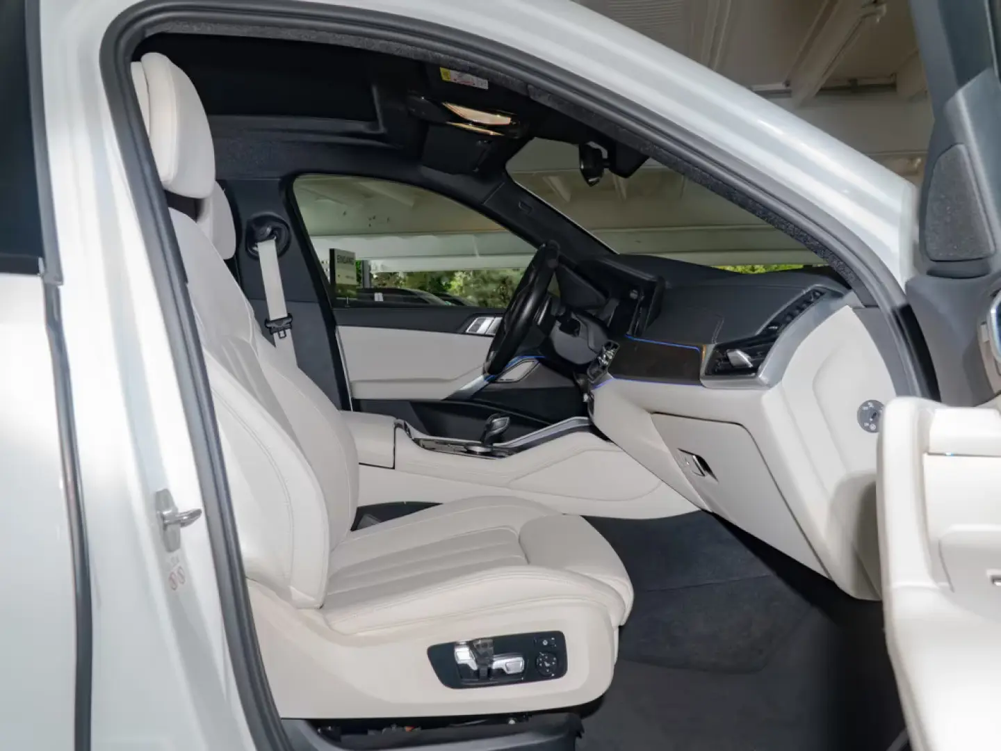 BMW X6 xDrive 30d M-Sport PANO AHK HUD 360  LASER