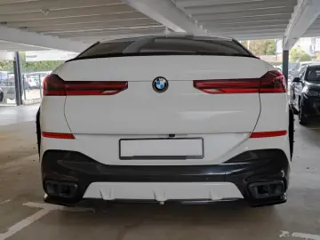 BMW X6 xDrive 30d M-Sport PANO AHK HUD 360  LASER