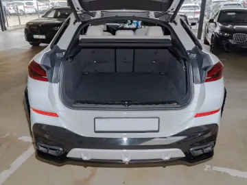 BMW X6 xDrive 30d M-Sport PANO AHK HUD 360  LASER