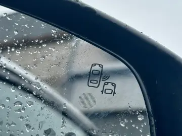 Peugeot 3008  Efectuat conversie  distribuție garantie rate