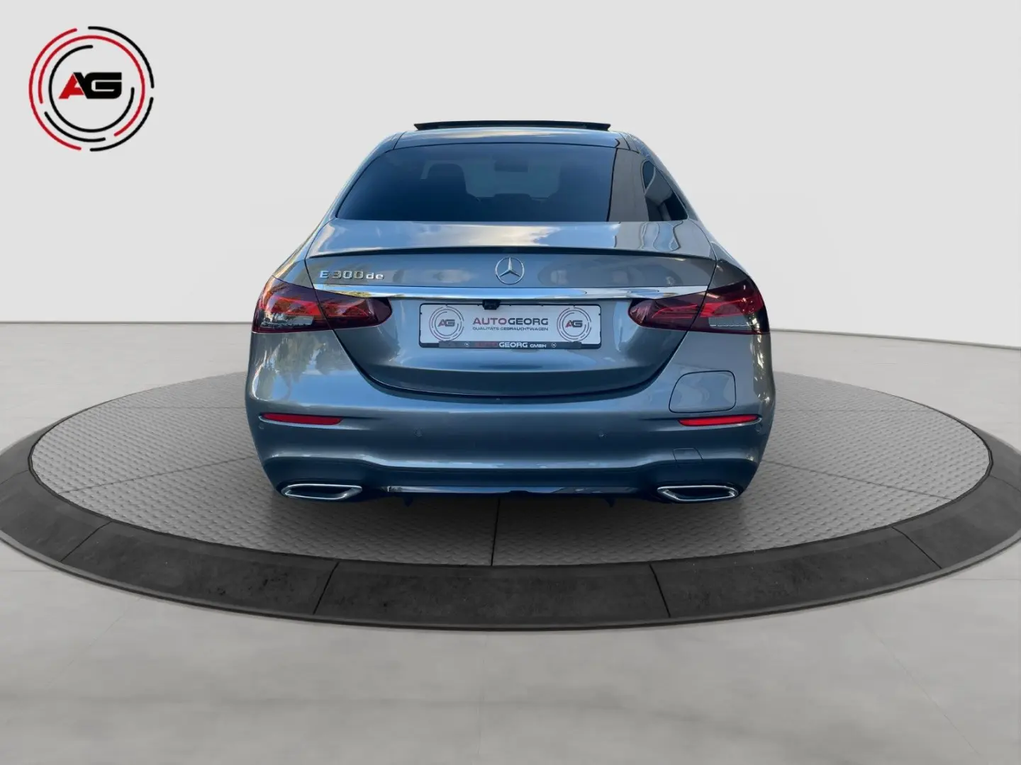 MERCEDES BENZ E 300de Lim AMG LINE