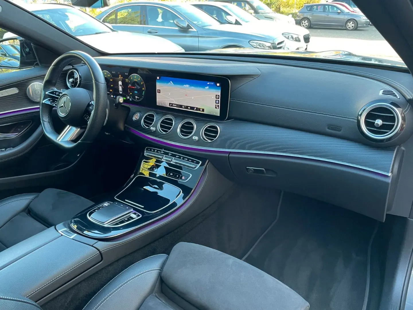 MERCEDES BENZ E 300de Lim AMG LINE