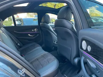 MERCEDES BENZ E 300de Lim AMG LINE