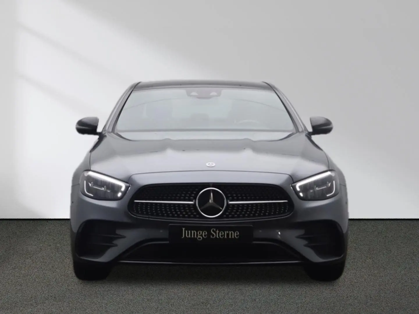 Mercedes Benz E 300 de AMG line