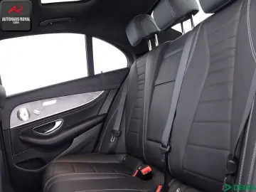 MERCEDES BENZ E 300 de 4M AMG