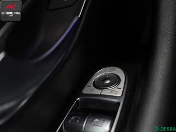 MERCEDES BENZ E 300 de 4M AMG