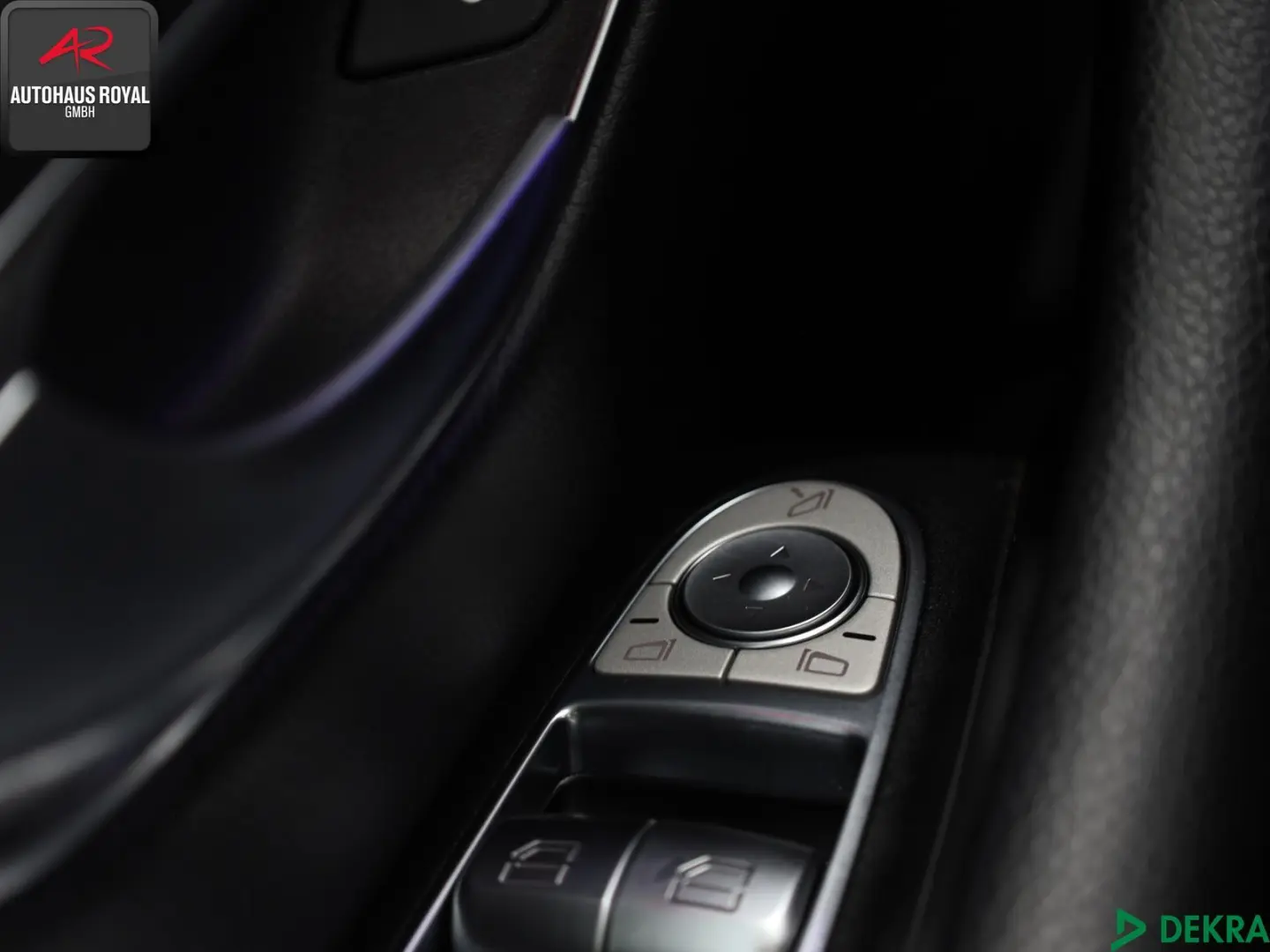 MERCEDES BENZ E 300 de 4M AMG