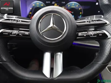 MERCEDES BENZ E 300 de 4M AMG