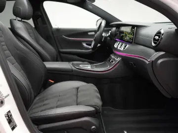 MERCEDES BENZ E 300 d  9G-Tronic AMG LINE