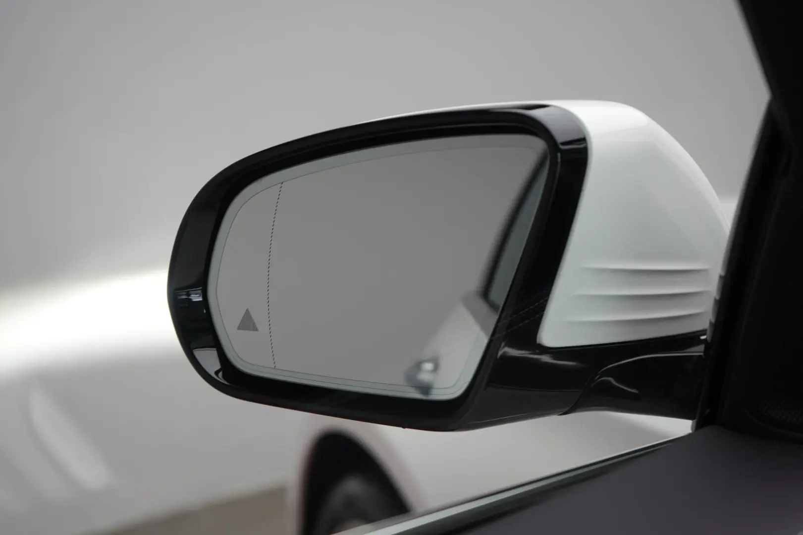 MERCEDES BENZ E 300 d  9G-Tronic AMG LINE