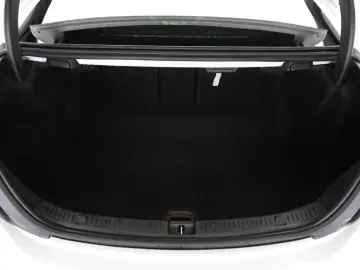 MERCEDES BENZ E 300 d  9G-Tronic AMG LINE