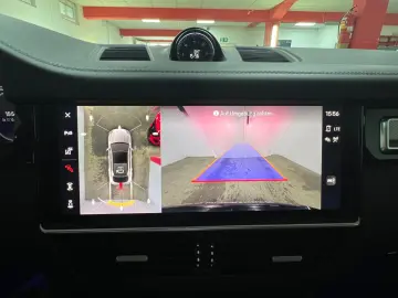 Porsche Cayenne Coupe E-Hybrid Platinum Edition