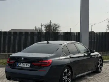 BMW 730