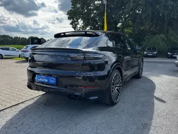 Porsche Cayenne Coupe GTS