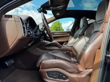 Porsche Cayenne Coupe GTS