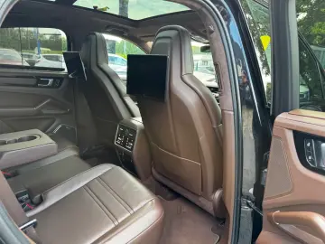 Porsche Cayenne Coupe GTS