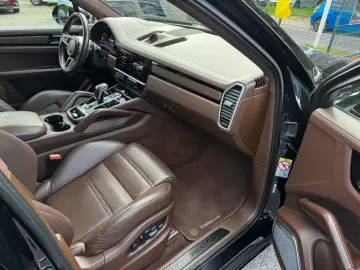 Porsche Cayenne Coupe GTS