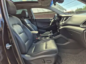 Hyundai Tucson Luxury 2.0crdi