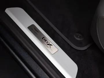 ASTON MARTIN DBX - Xenon Grey