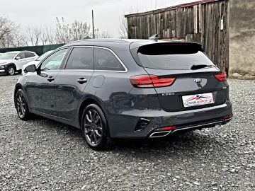 KIA Ceed SW 1.6 Plug-in-Hybrid Spirit