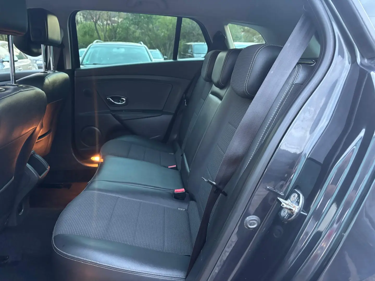 Renault Megane GT Rate si Garantie