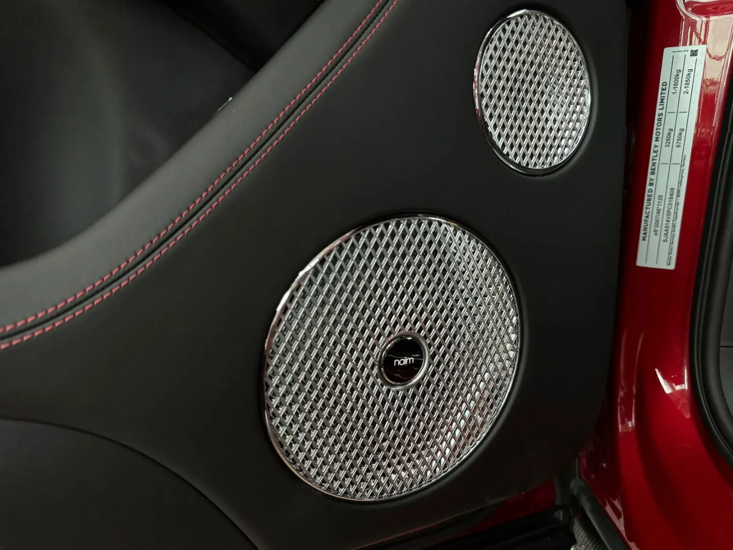 BENTLEY Bentayga V8 S NAIM