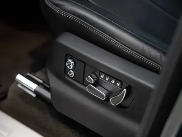 BENTLEY Bentayga V8 S